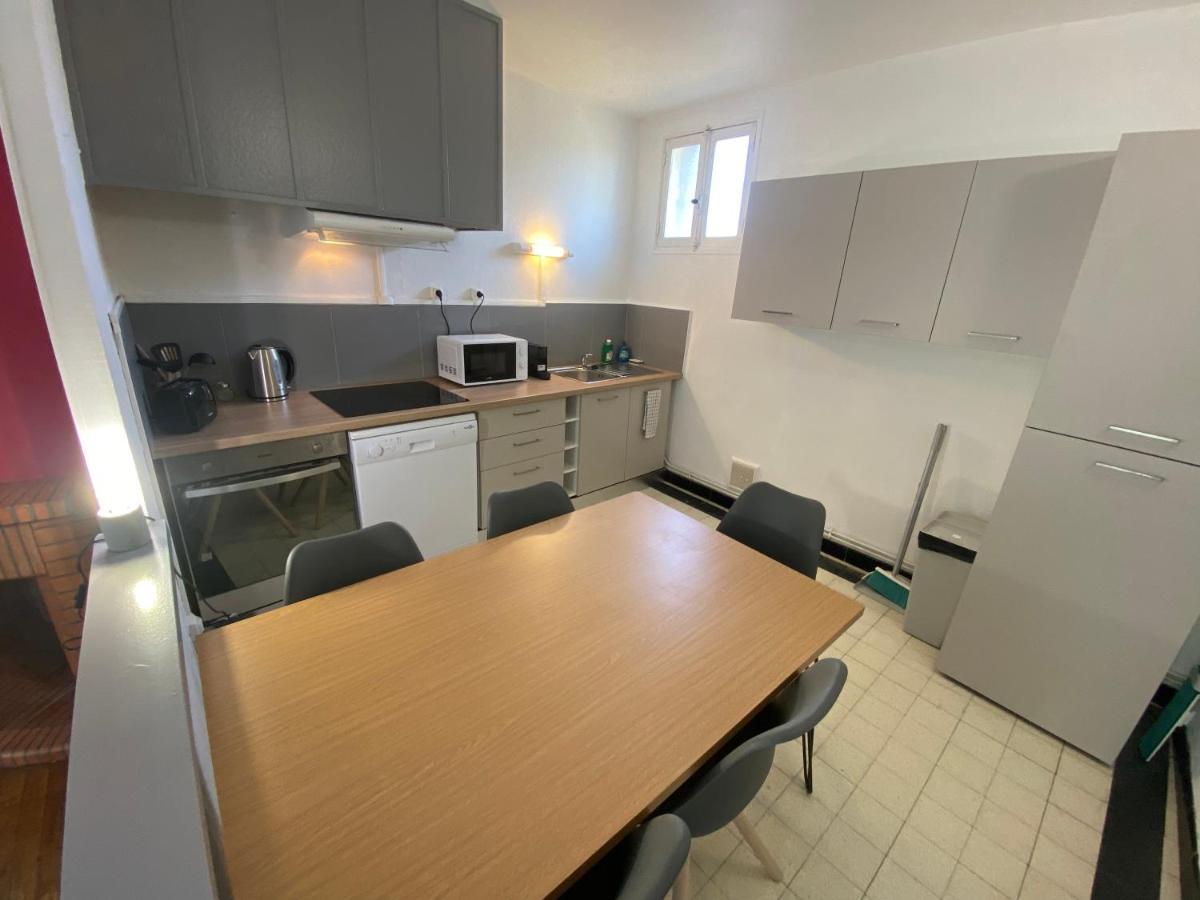 Fabuleux T3 De 85 M2, Situe Au Calme Avec Grand Parking Gratuit Prive ,Fibre Wifi Apartment Saint Gaudens Bagian luar foto